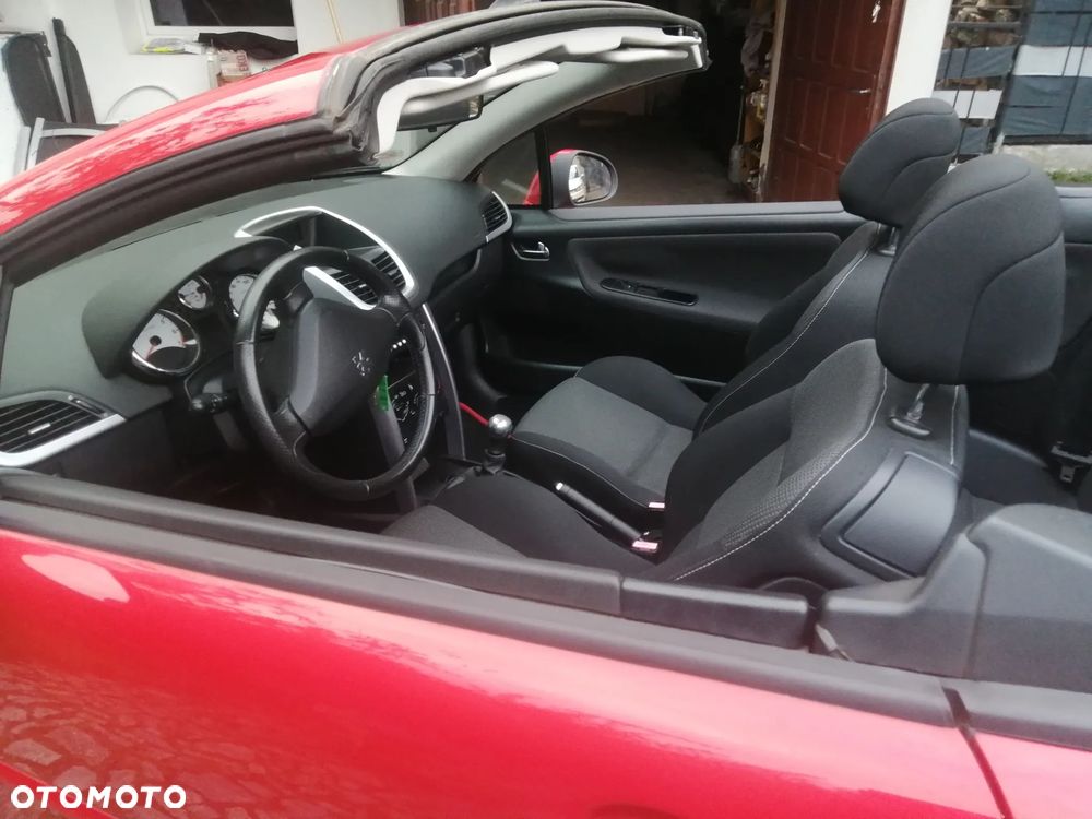 Peugeot 207 CC 120 VTi Urban Move - 8