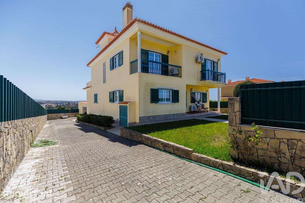 Casa / Villa T4 em Mafra - Grande imagem: 2/39