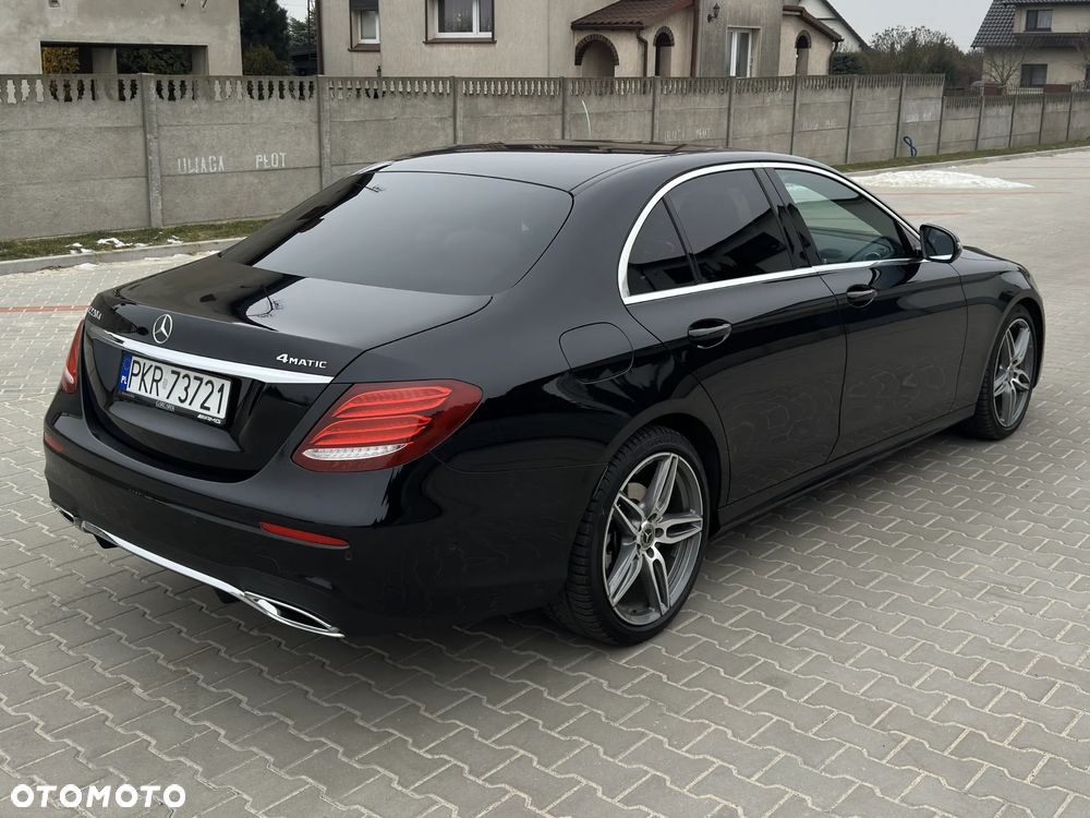 Mercedes-Benz Klasa E 220 d 4-Matic 9G-TRONIC - 5