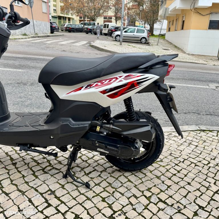 Sym FIDDLE CROX 50 - 28