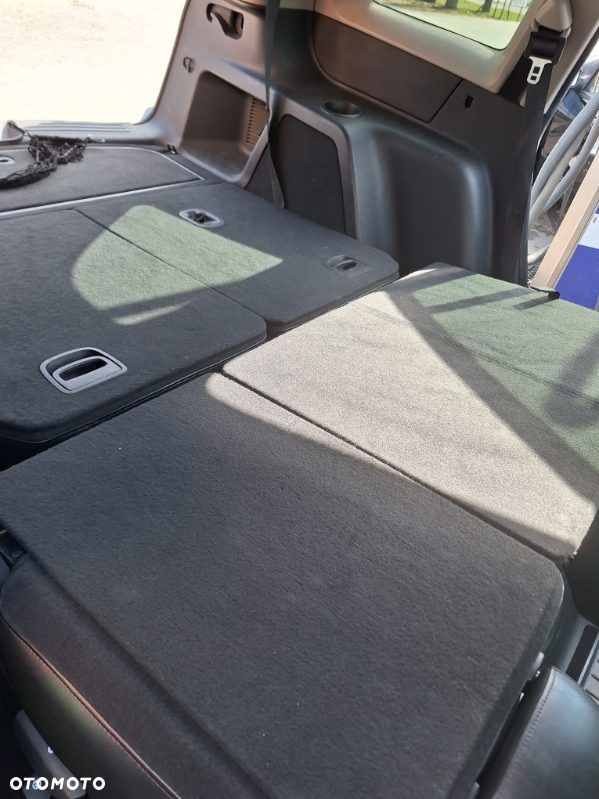 Chrysler Pacifica - 15