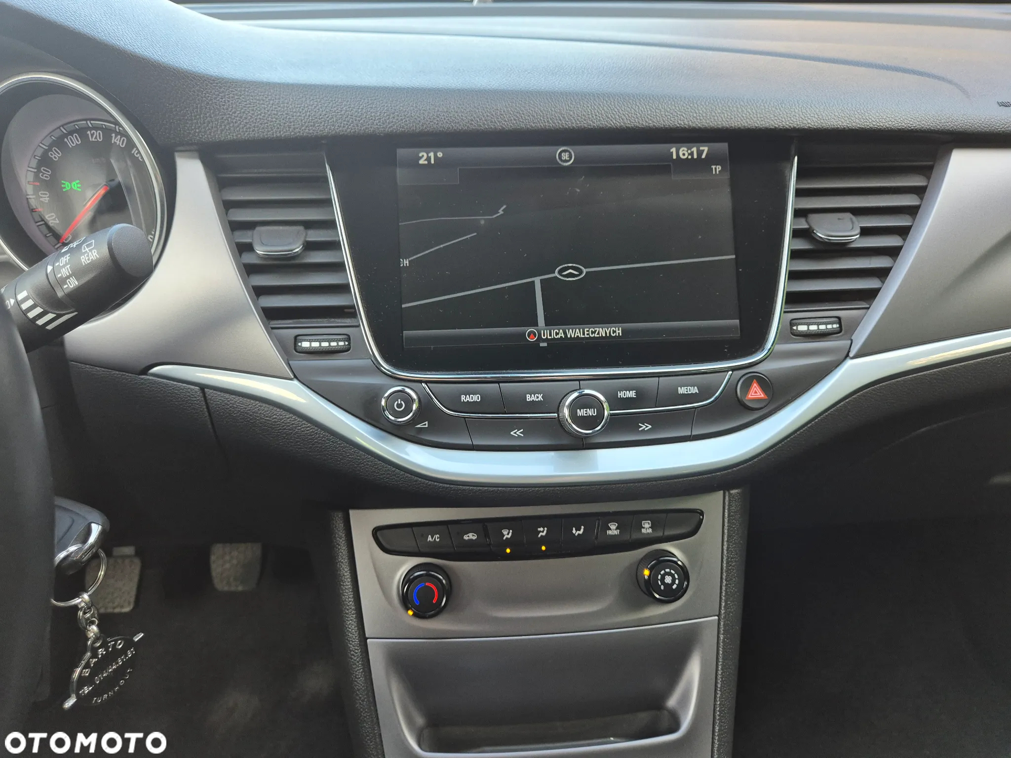Opel Astra 1.6 CDTI DPF ecoFLEX Sports TourerStart/Stop Edition - 19