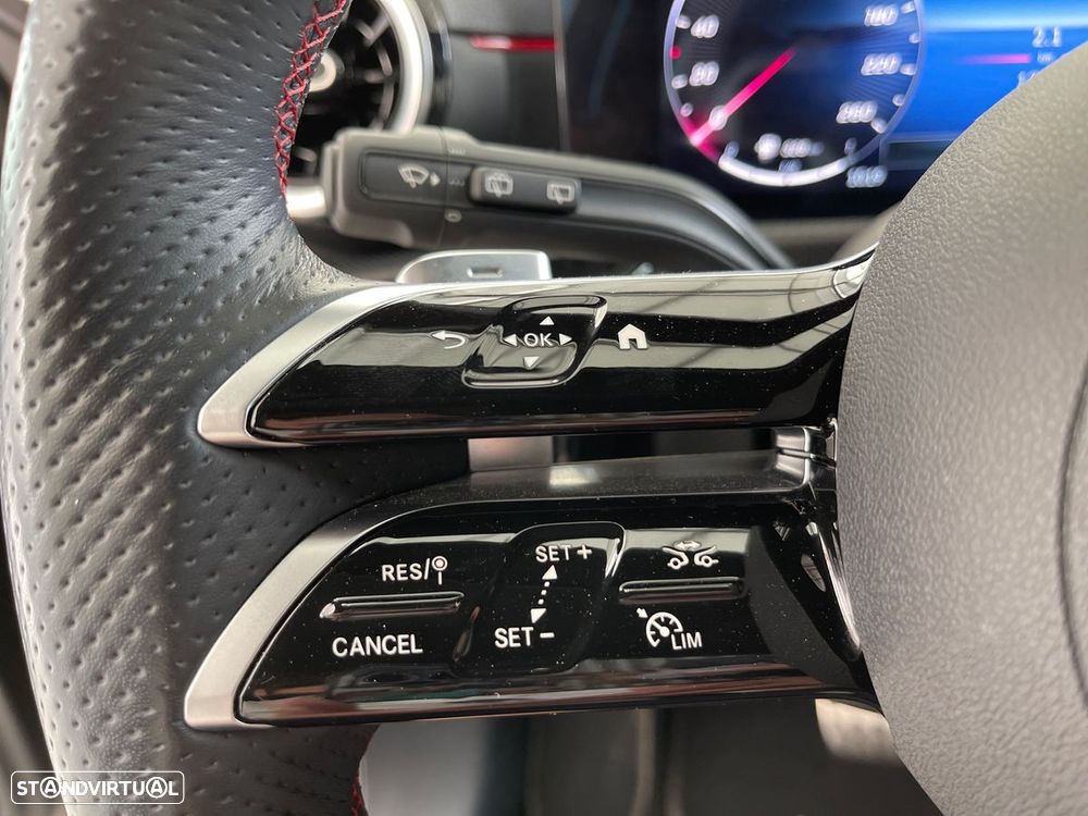 Mercedes-Benz A 250 e 8G-DCT Advanced AMG Line - 17