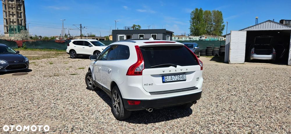 Volvo XC 60 D5 AWD Summum - 8
