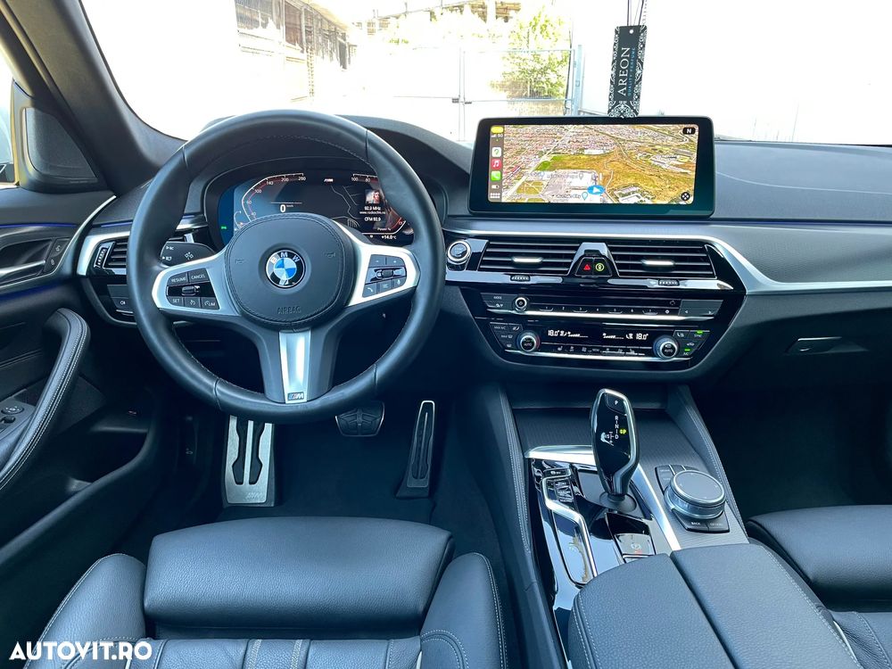 BMW Seria 5 520i Aut. M Sport Edition - 18