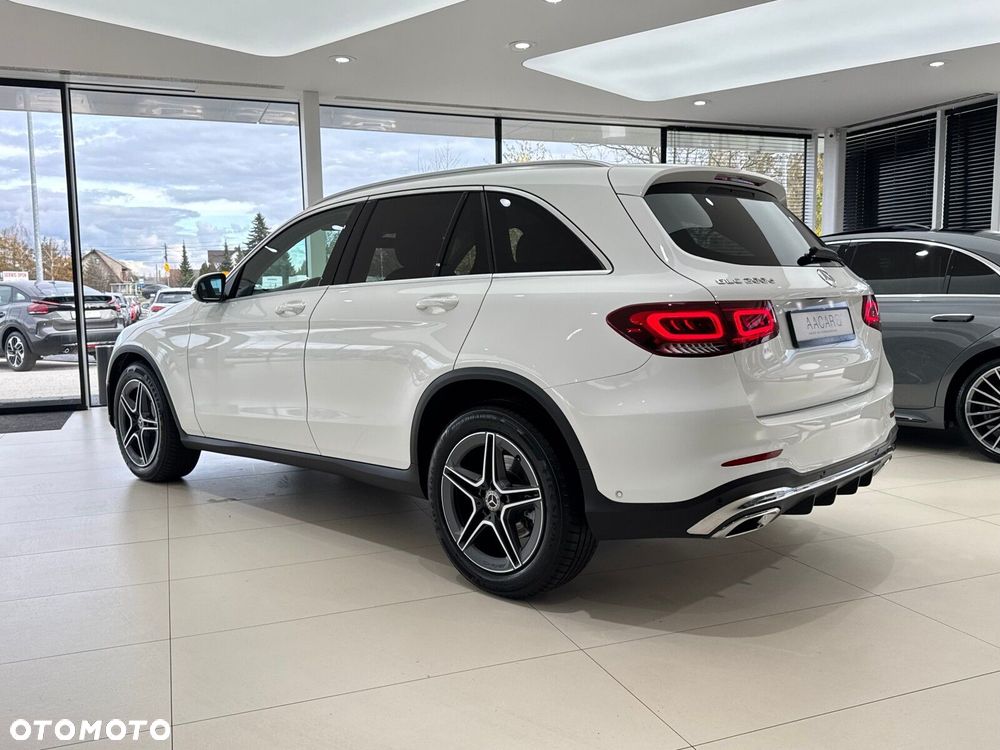 Mercedes-Benz GLC 200 d 4-Matic - 3