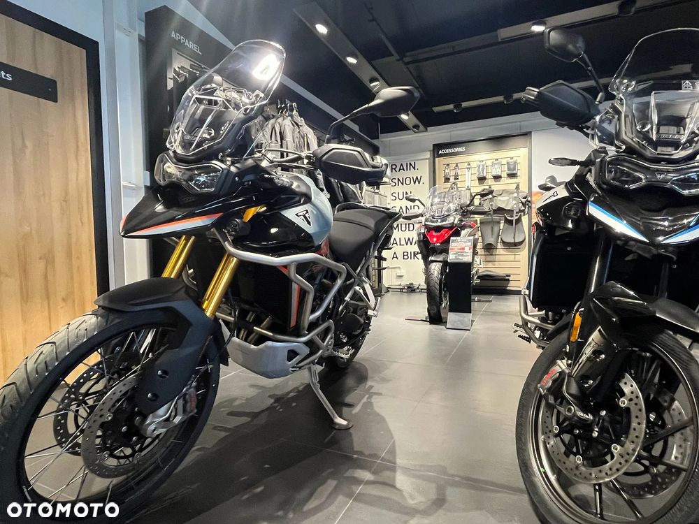 Triumph Tiger - 9