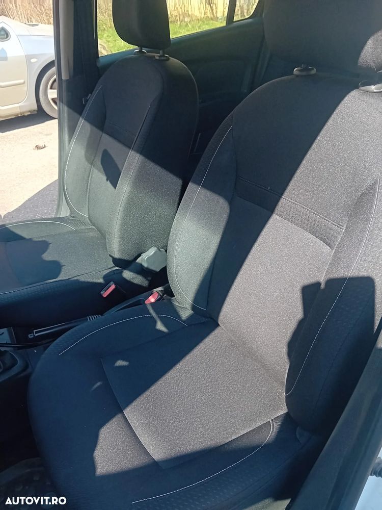 Dacia Logan 1.0 SCe Acces - 11