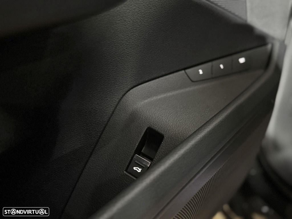 Audi Q8 e-Tron Sportback - 16