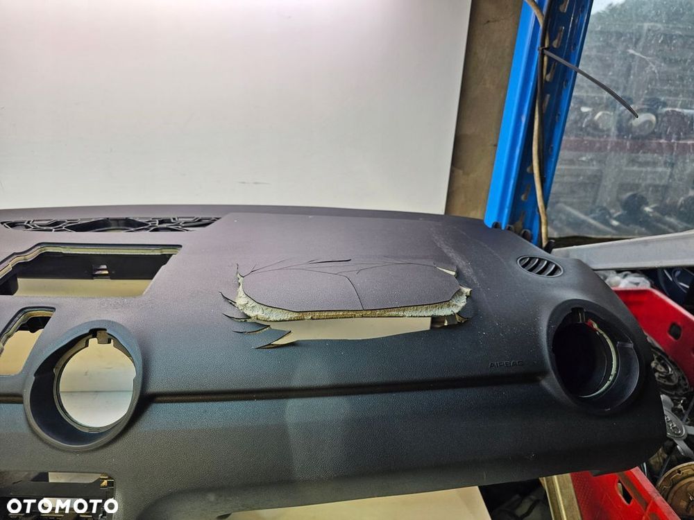 DESKA KOKPIT KONSOLA AUDI A1 8X USZKODZONA 8X1857033 - 3