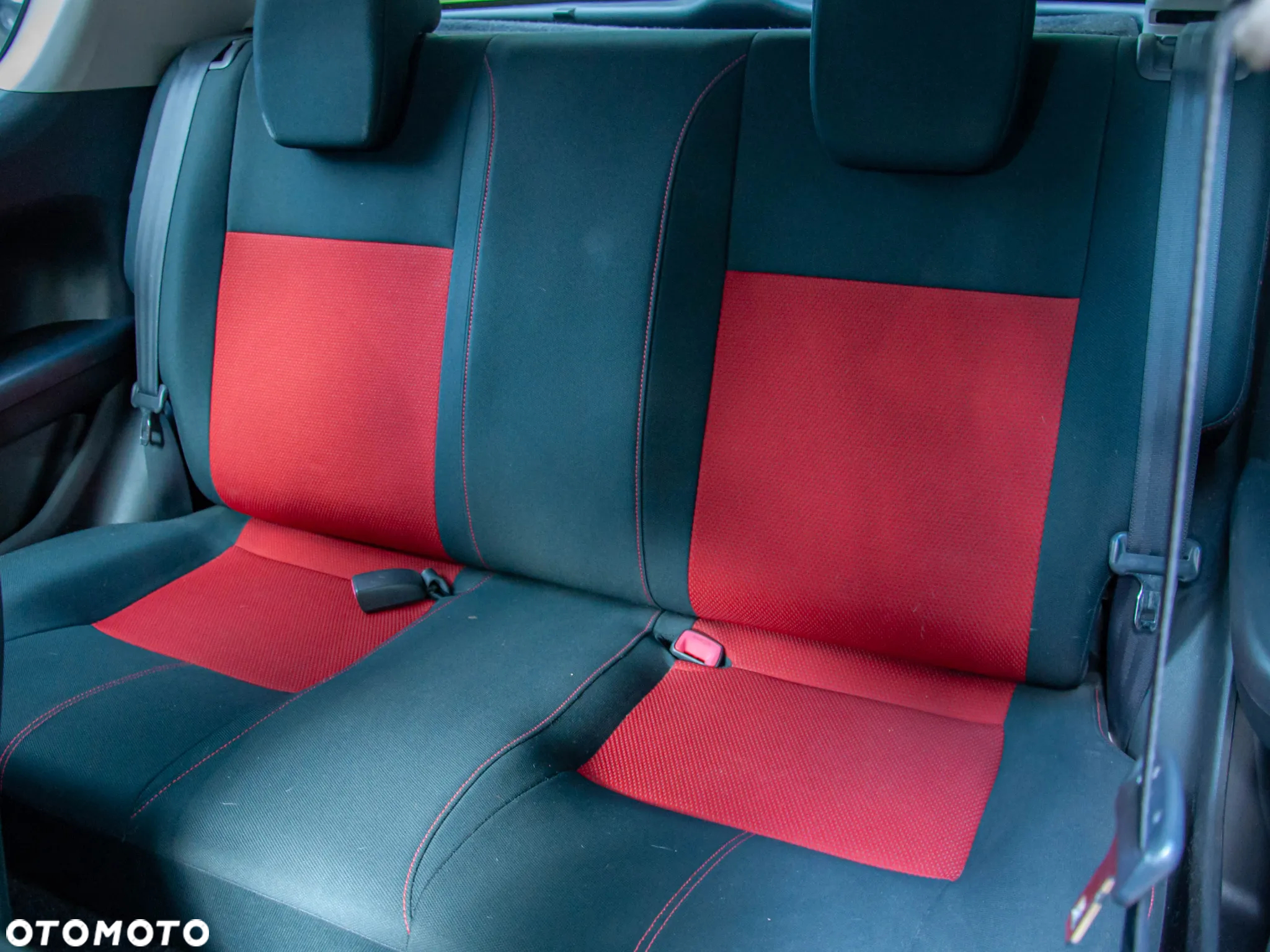Suzuki Swift 1.6 Sport - 16