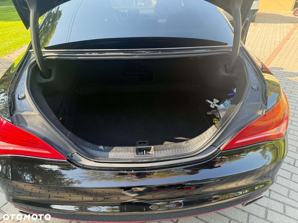 Mercedes-Benz CLA 250 Sport 7G-DCT - 15