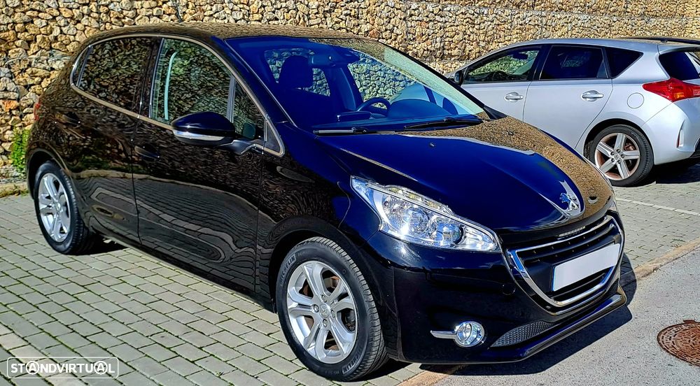 Peugeot 208 1.4 HDi Allure - 8