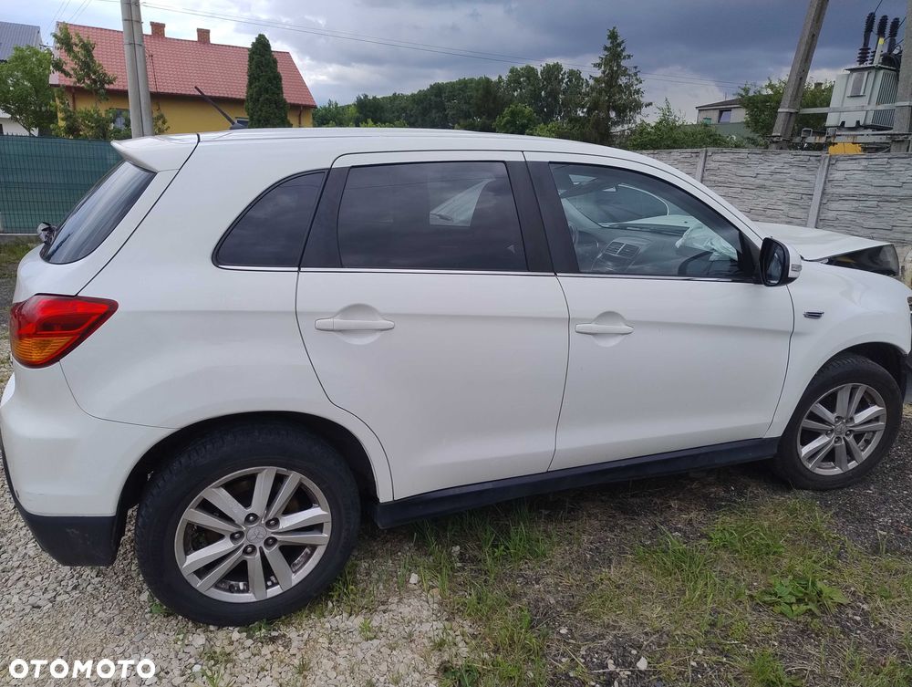 Mitsubishi ASX - 2