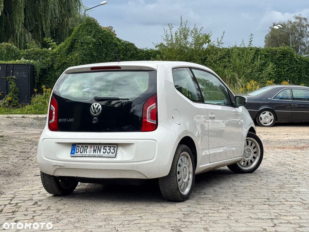 Volkswagen up! Eco (BlueMotion Technology) move - 4