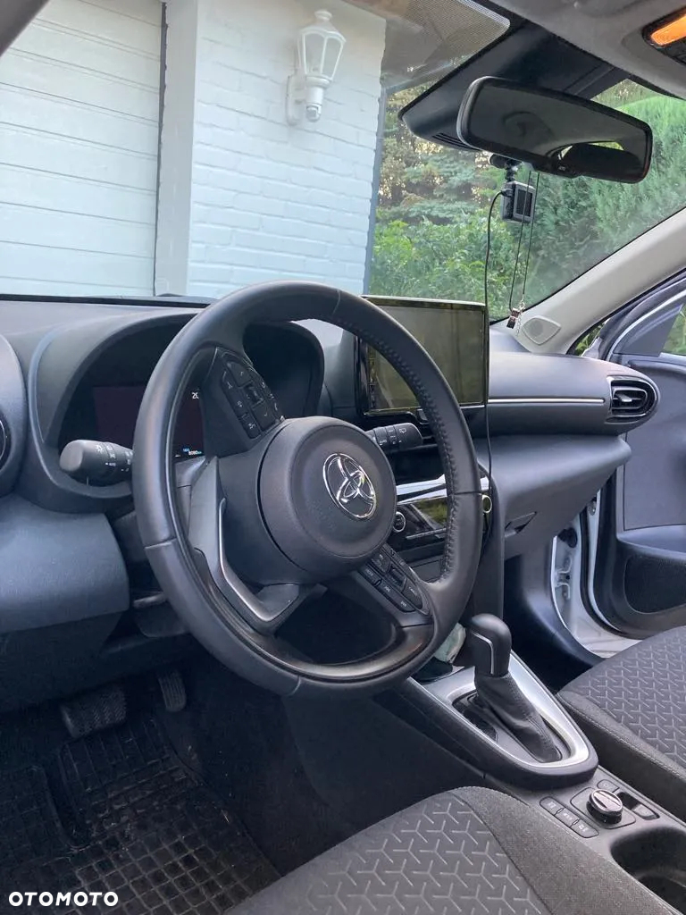 Toyota Yaris Cross Hybrid 1.5 Comfort 4x4 - 10