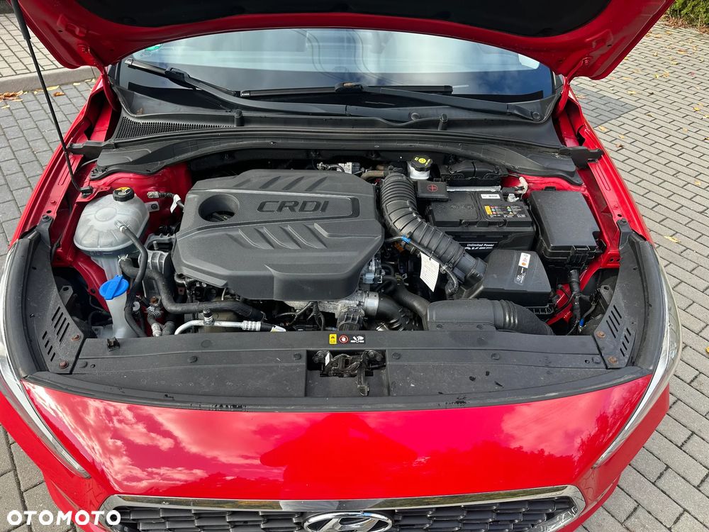 Hyundai i30 1.6 CRDI Trend - 4