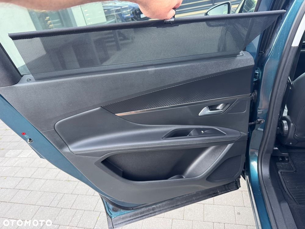 Peugeot 5008 BlueHDi 130 EAT8 Allure - 36