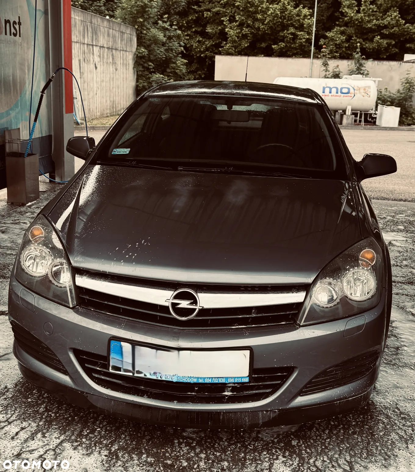 Opel Astra III GTC 1.6 Cosmo - 4