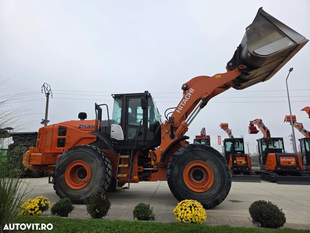 Hitachi EX DEMO, 2024, 454 ore, cupa 5mc, Masa operationala 28t, Anv BRIDGESTONE 95% ok, FARA AD BLUE, Inaltimea incarcare 4,4m, prousa in JAPONIA, posibilietate leasing 5 ani cu rata 16.500 lei lunar, PROMOTIE 177.900 EUR+Tva - 20
