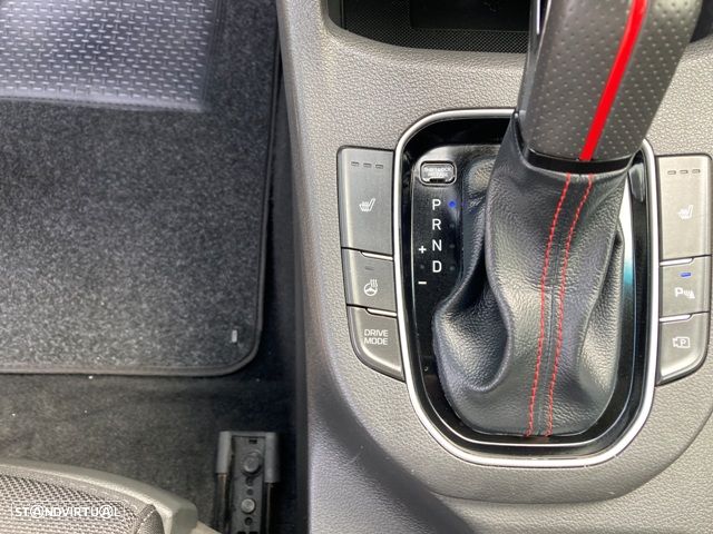 Hyundai i30 1.6 CRDI 48V-Hybrid DCT N-Line - 32