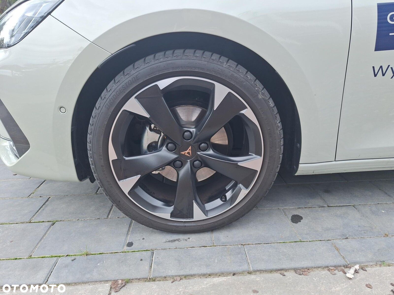 Cupra Leon - 4
