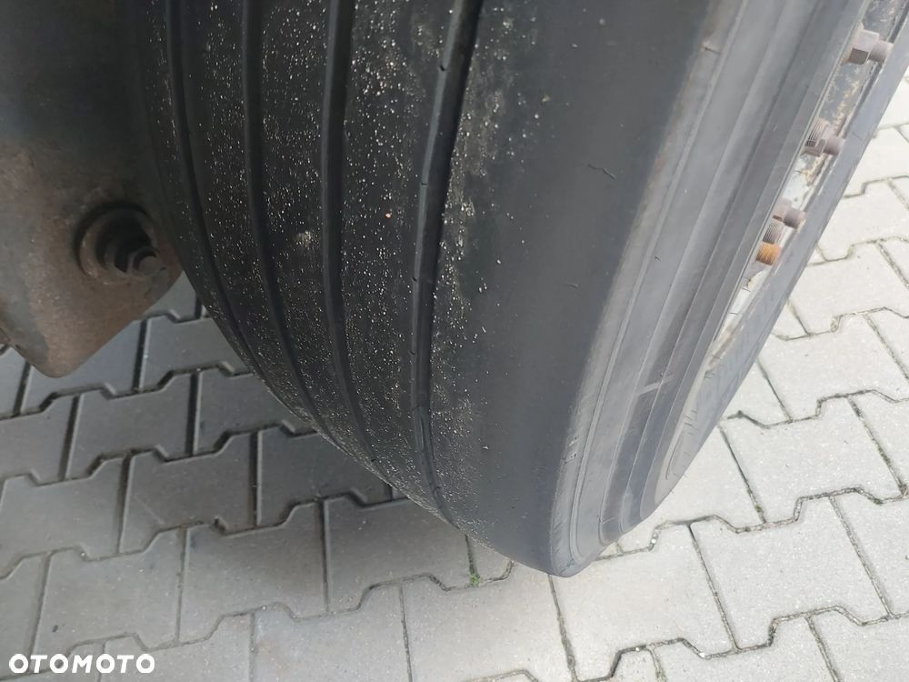 Renault Premium - 15