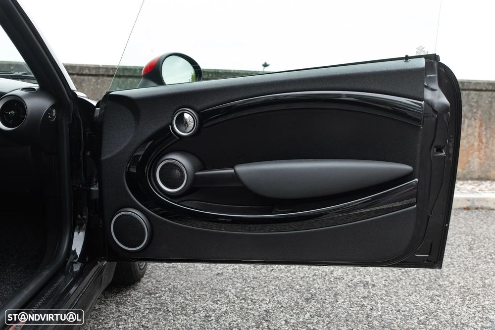 MINI 3 Portas John Cooper Works - 20