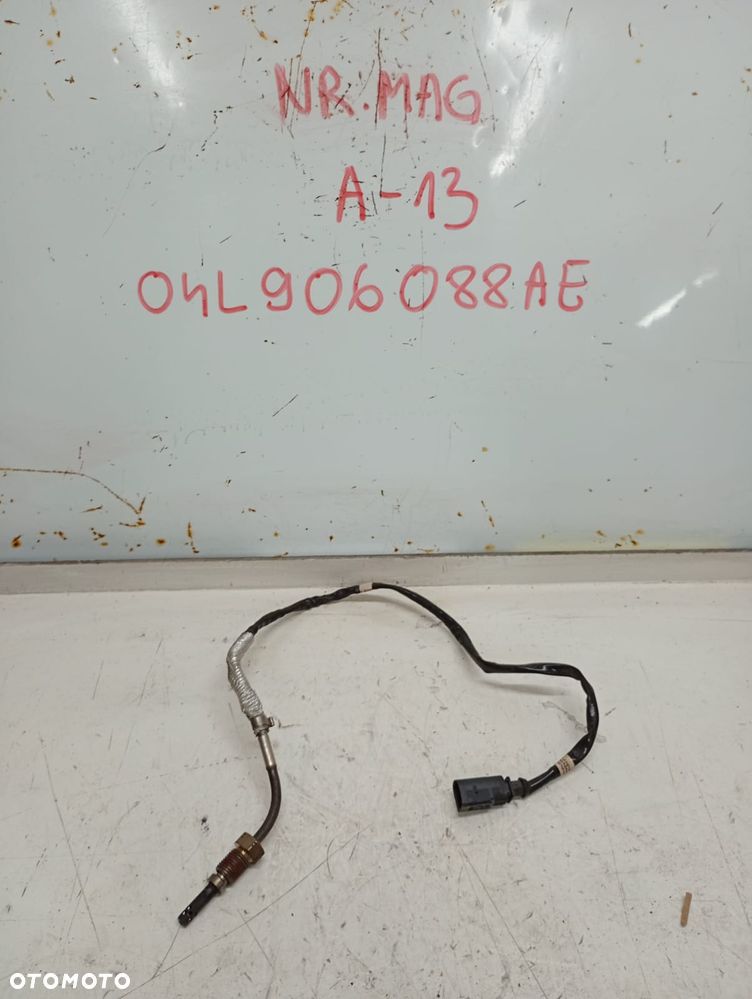 CZUJNIK TEMPERATURY SPALIN VW AUDI SEAT SKODA 2.0 TDI 04L906088AE - 1