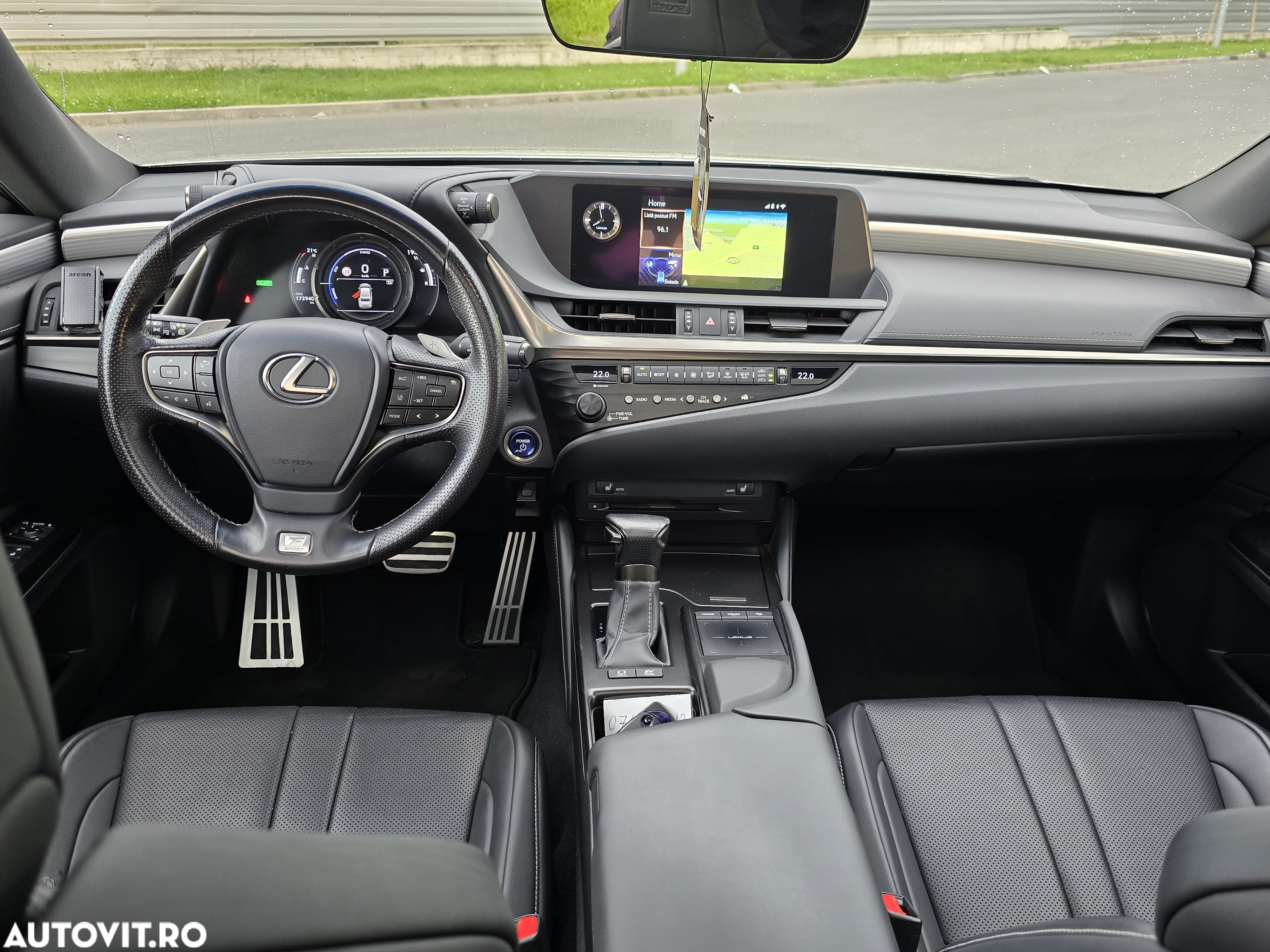 Lexus Seria ES 300h F Sport - 9