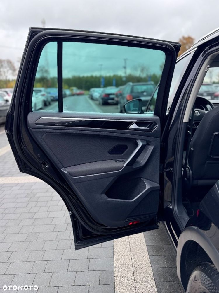 Volkswagen Tiguan - 21