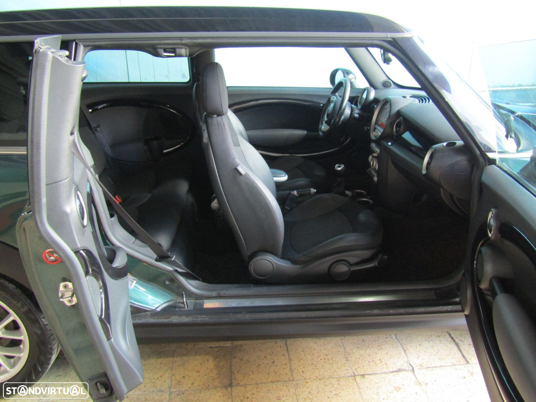 MINI Clubman Cooper D - 12