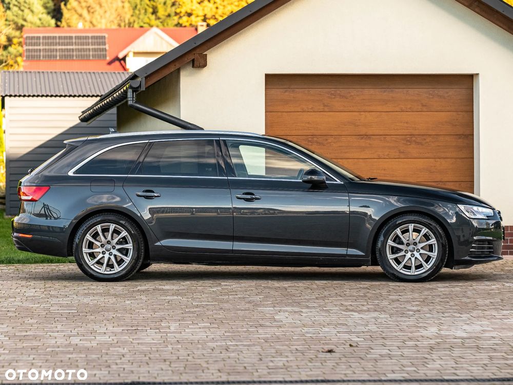 Audi A4 Avant 2.0 TDI Design S tronic - 5