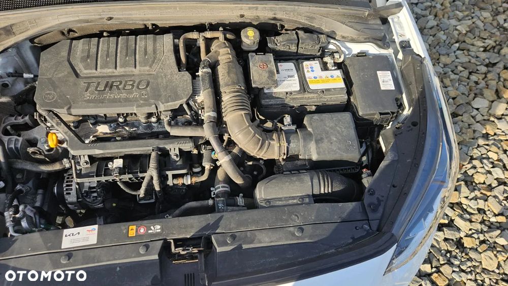 Kia Ceed 1.5 T-GDI Business Line DCT - 20