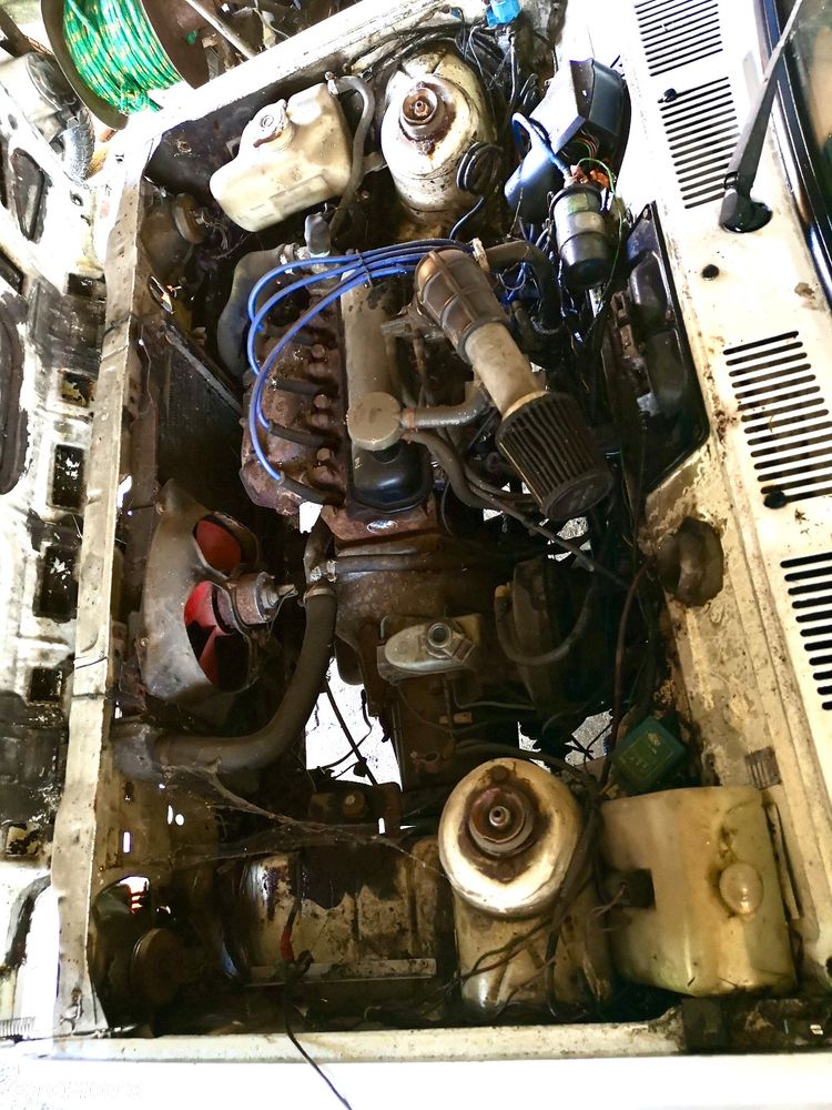 Ford Fiesta - 9