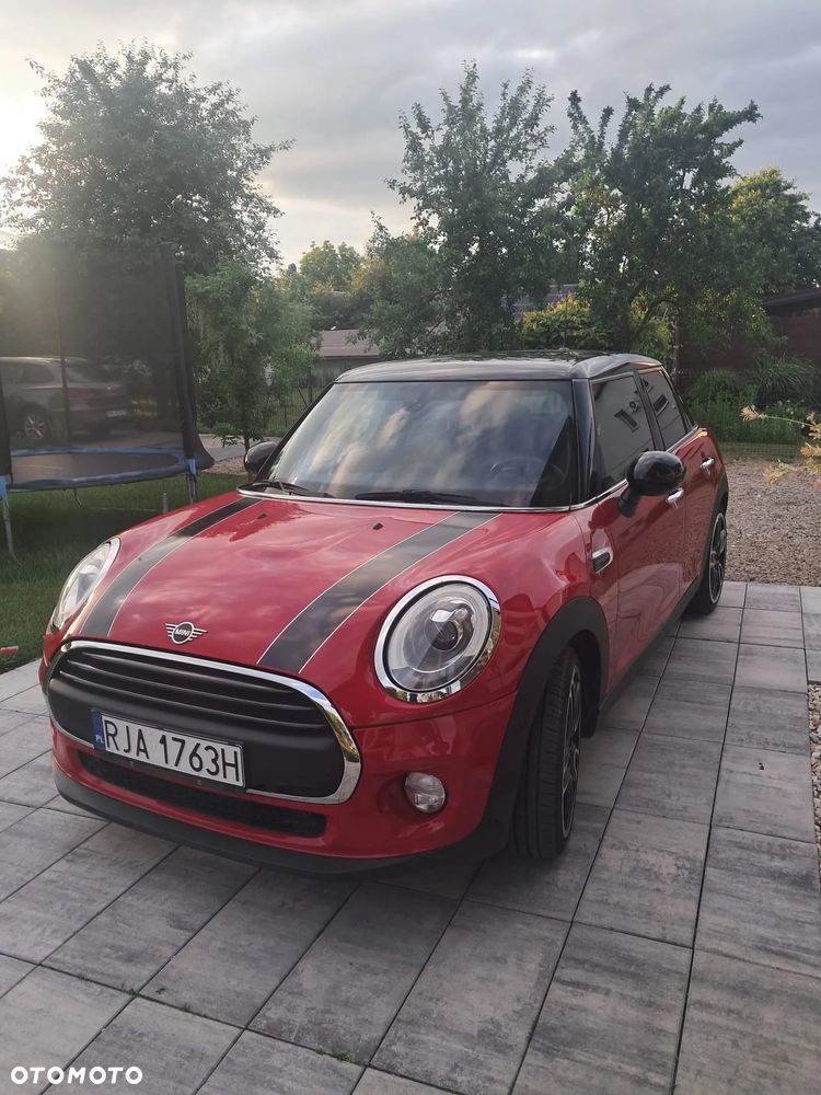 MINI Cooper Standard - 10