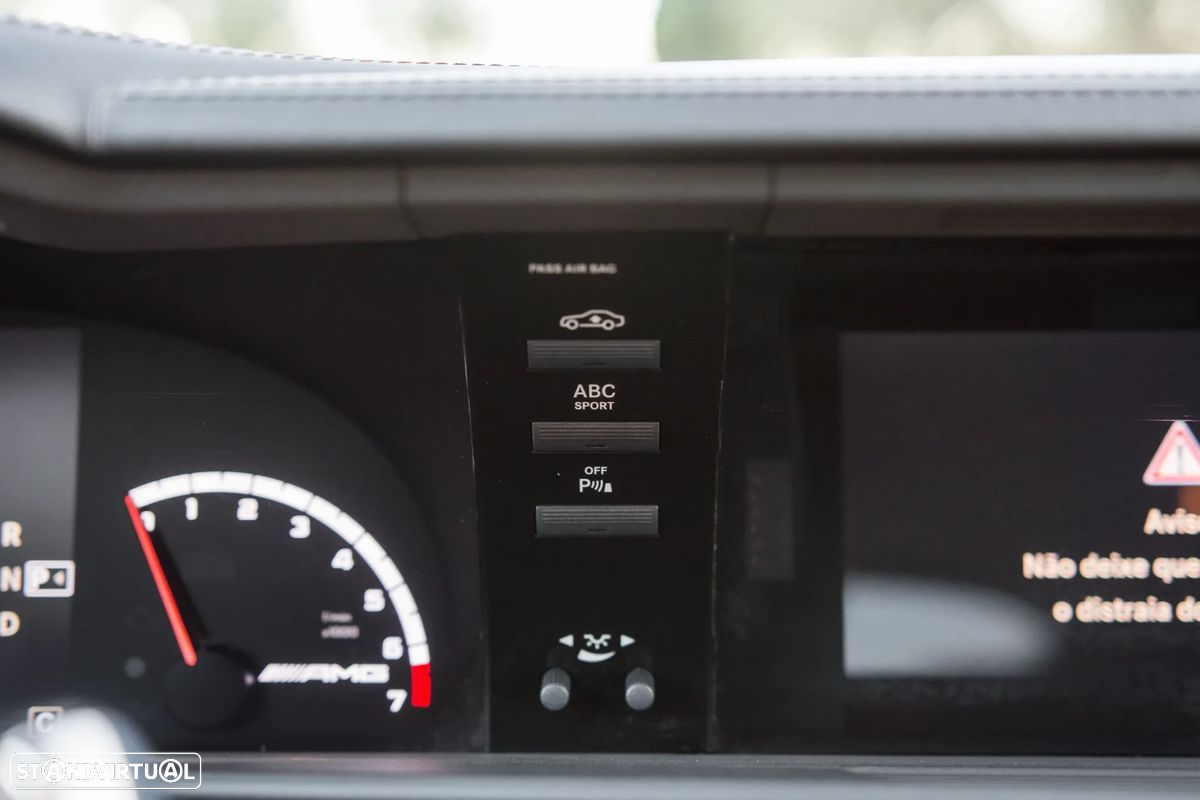 Mercedes-Benz CL 63 AMG Standard - 22