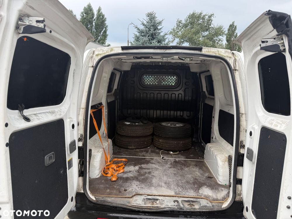 Nissan NV200 - 8