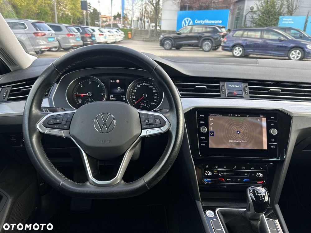 Volkswagen Passat Variant 2.0 TDI EVO Business - 15