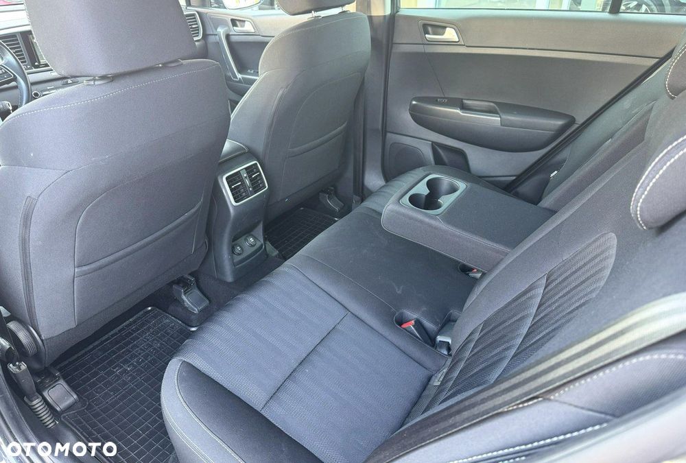 Kia Sportage 1.6 CRDI M 2WD DCT - 13