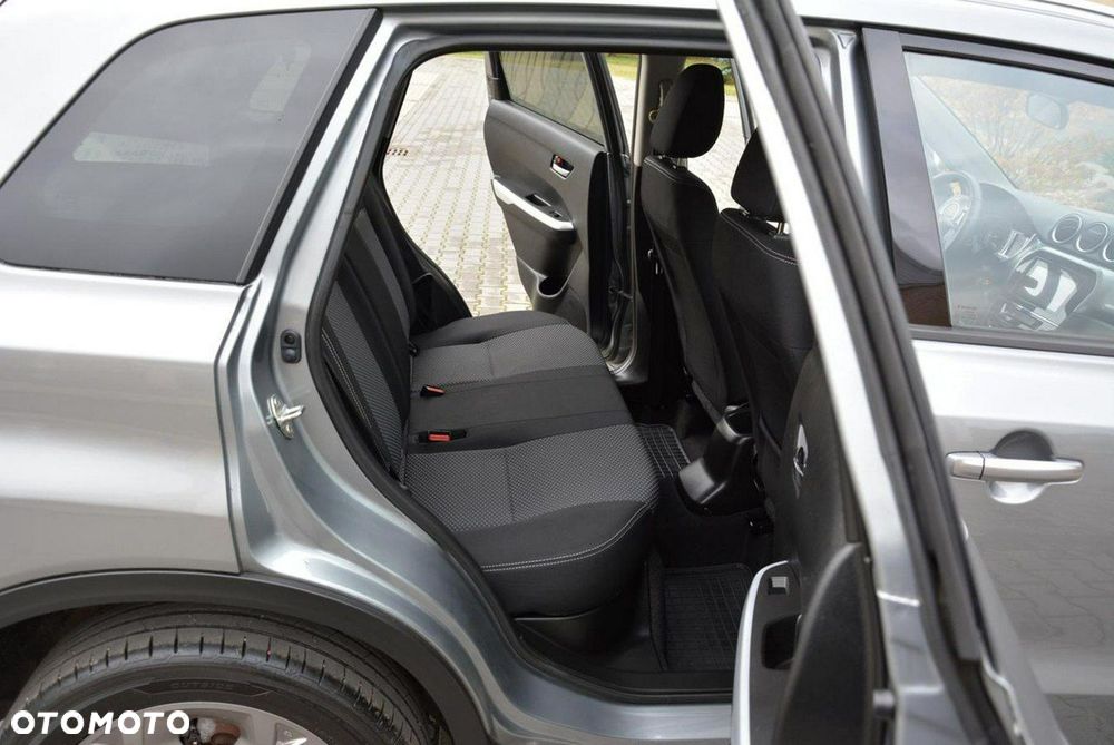 Suzuki Vitara 1.6 (4x4) Allgrip Automatik Comfort - 16