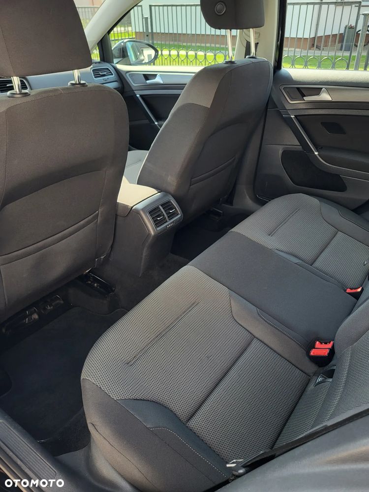 Volkswagen Golf 1.4 TSI BMT Comfortline - 15
