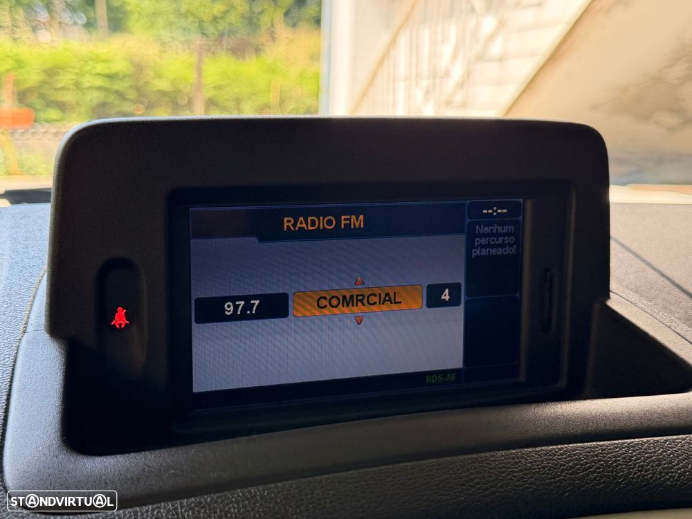 Renault Clio - 41