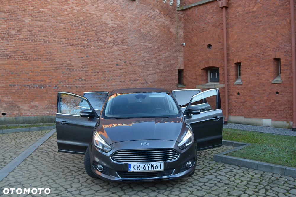 Ford S-Max 2.0 TDCi Titanium PowerShift - 9