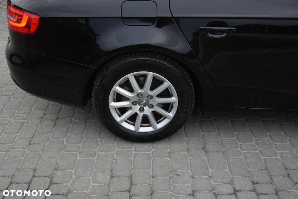Audi A4 Avant 2.0 TDI Quattro S tronic - 14