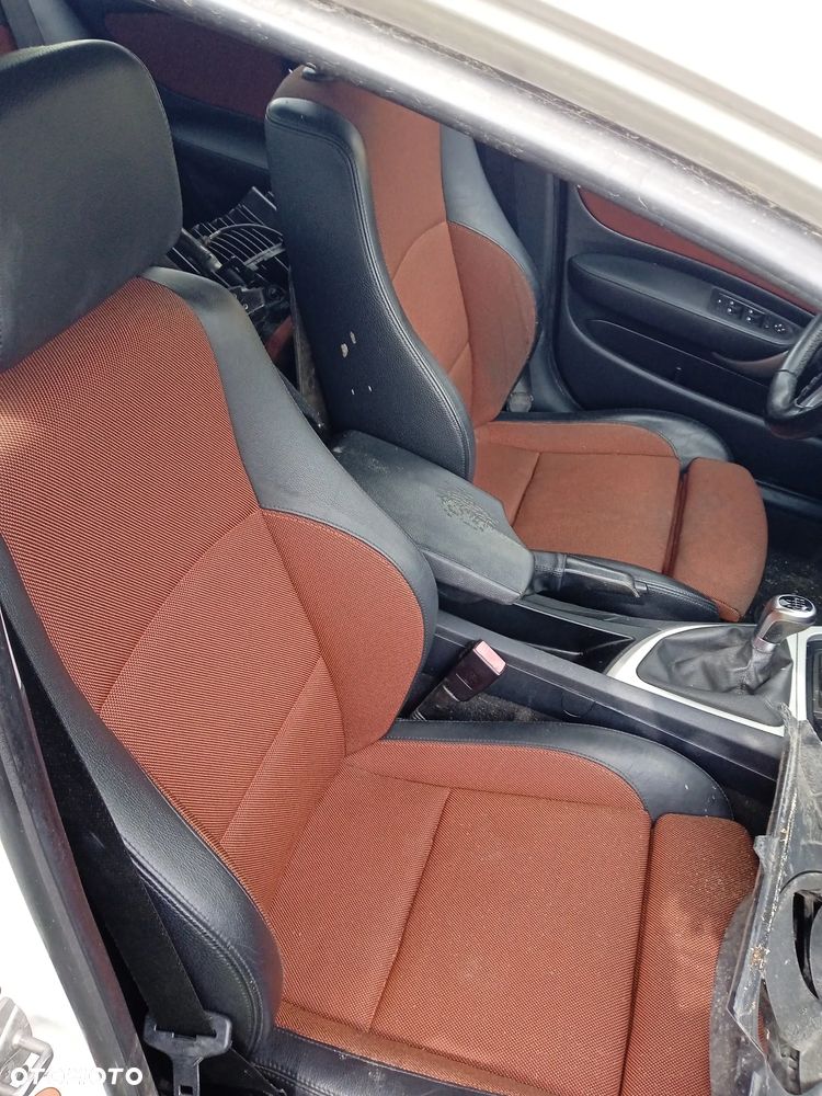 BMW E87 118D SILNIK N47D20C KOLOR ALPINWEISS 3 DRZWI KLAPA MASKA ZDERZAKI LAMPY XENON SKRZYNIA SILNIK CZĘŚCI - 7