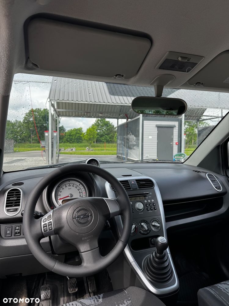 Opel Agila - 28