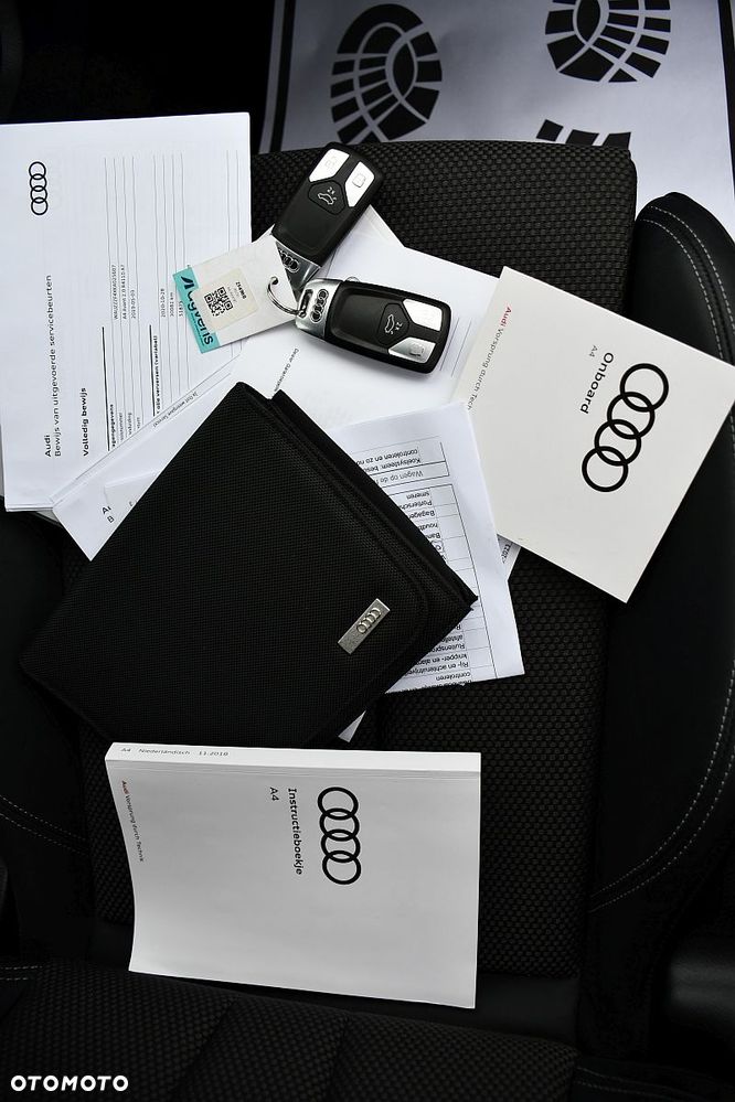 Audi A4 Avant 35 TFSI S tronic S line - 36