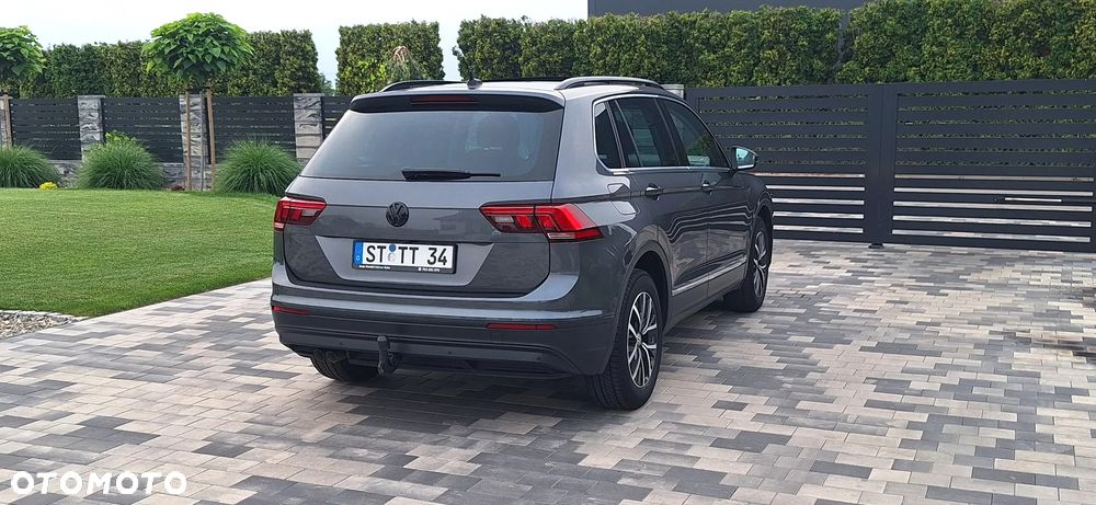 Volkswagen Tiguan - 9