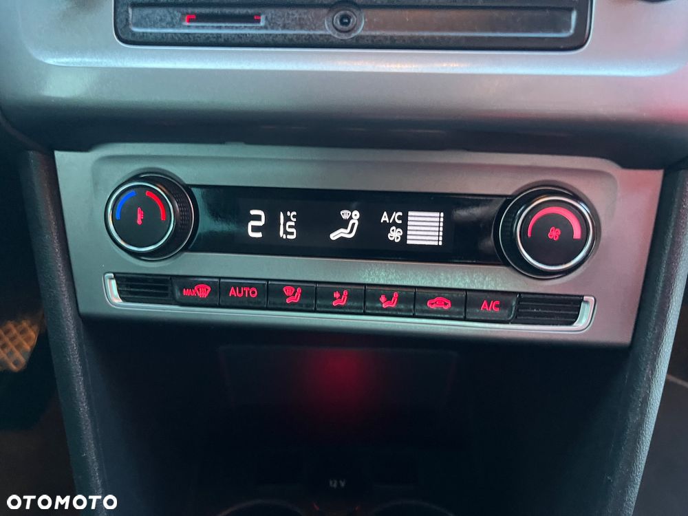 Volkswagen Polo 1.2 TSI Blue Motion Technology Lounge - 9